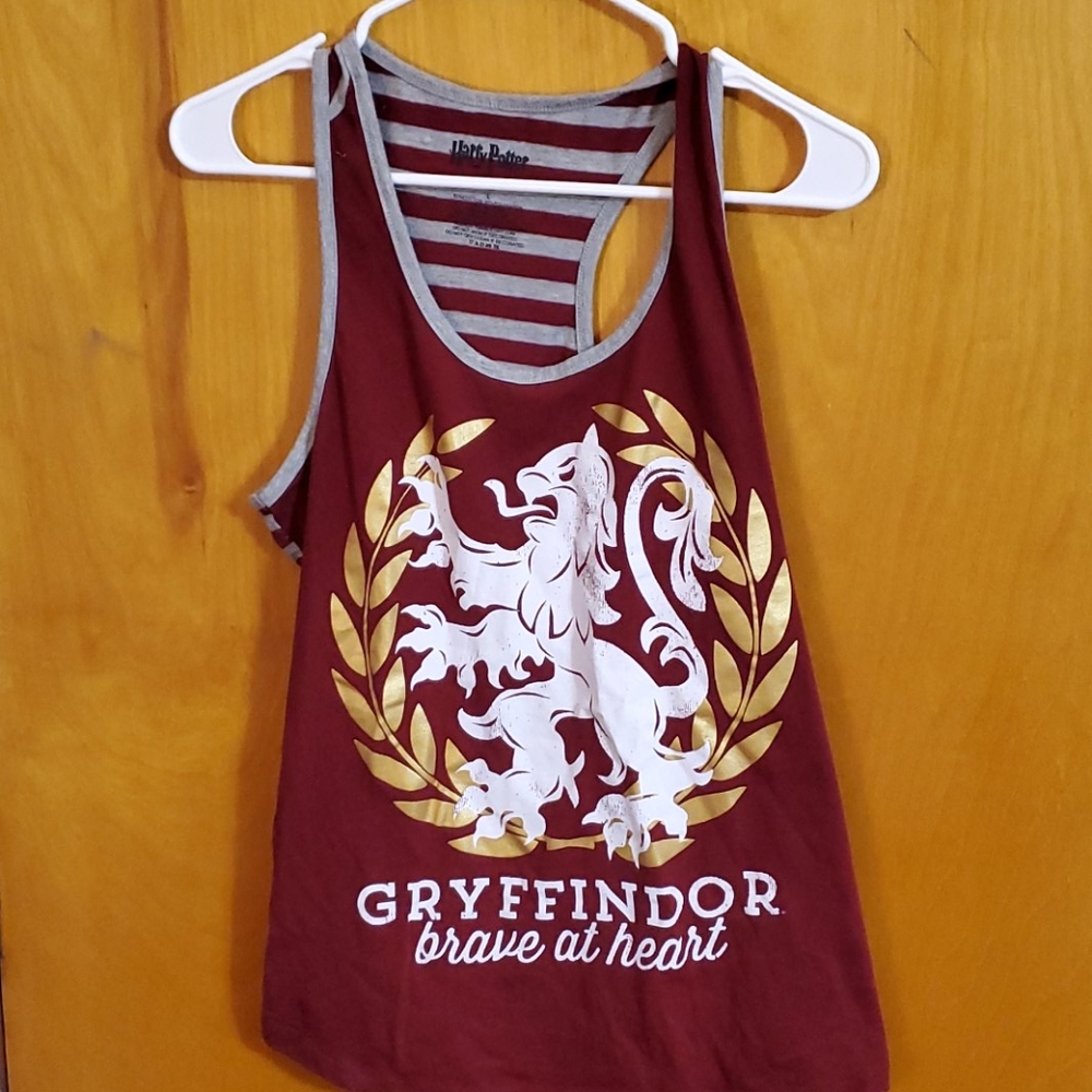 Gryffindor - brace at heart tank top